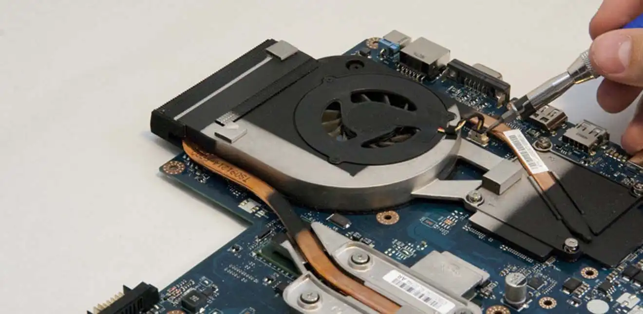 Чистка ноутбука Packard Bell от пыли в Аксае | Замена термопасты