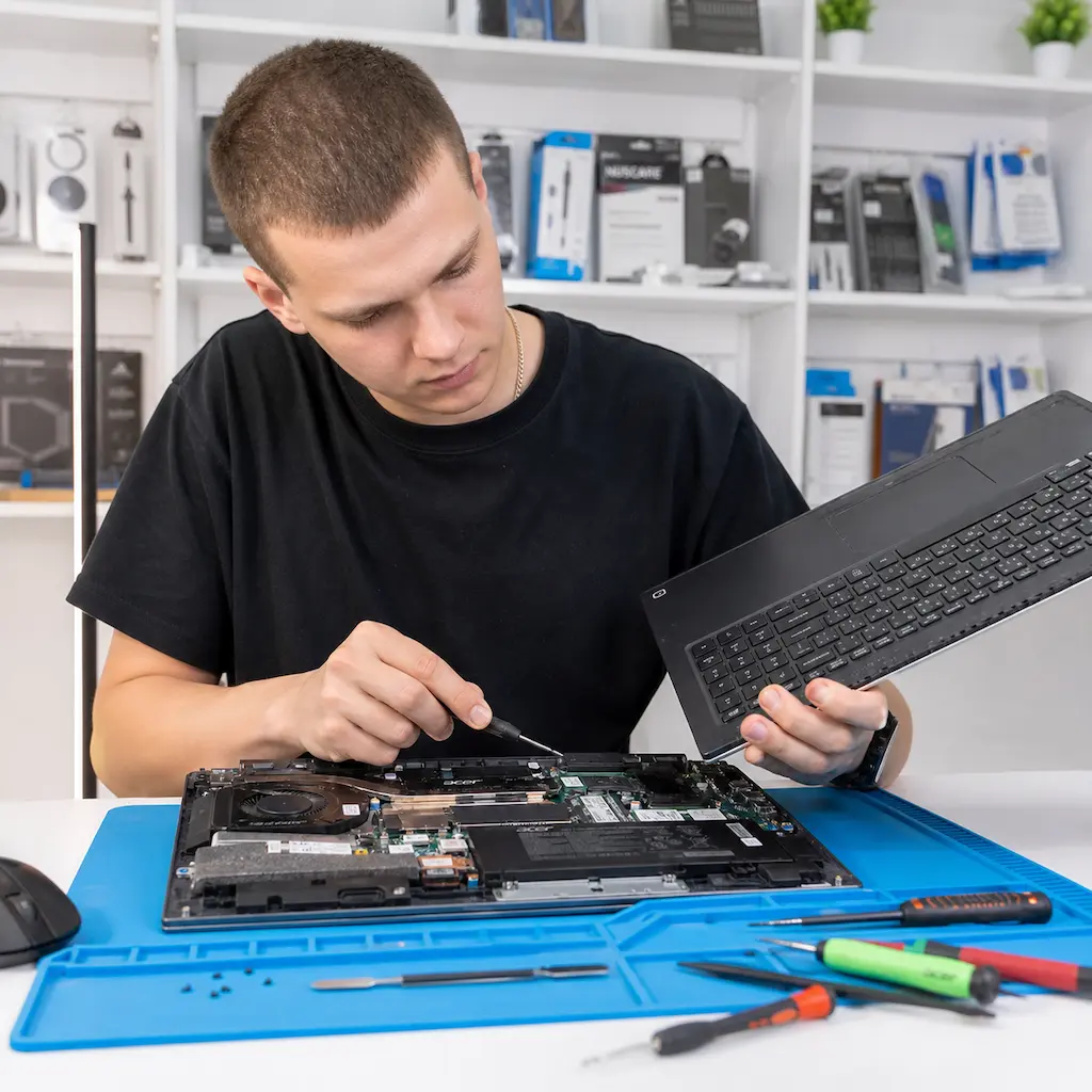 заменить клавиатуру на ноутбуке Acer в Аксае